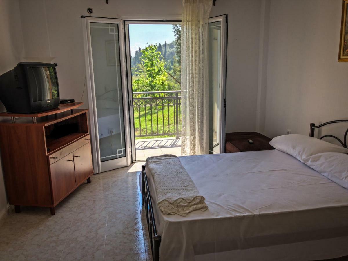 Hidden Gem In Nature Reserve Near The Beach - Corfu South Kritika  Экстерьер фото